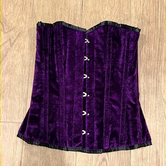 Purple velvet overbust corset - Picture 1 of 5